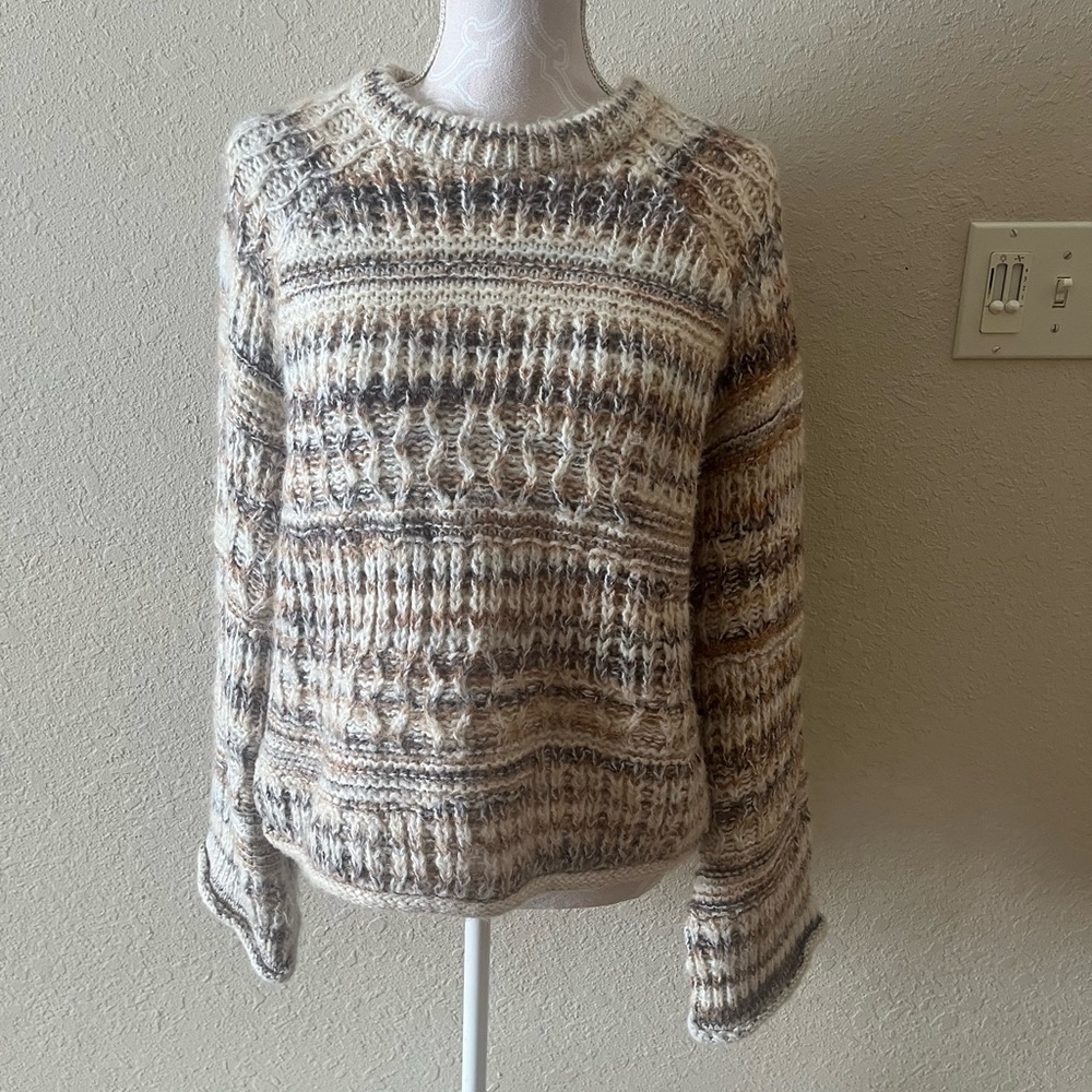 Universal Thread Cream and Brown Knit Sweater